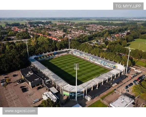 荷甲新星伊哈塔伦引三队追逐 巴塞尔根特萨索洛竞逐荷兰中场